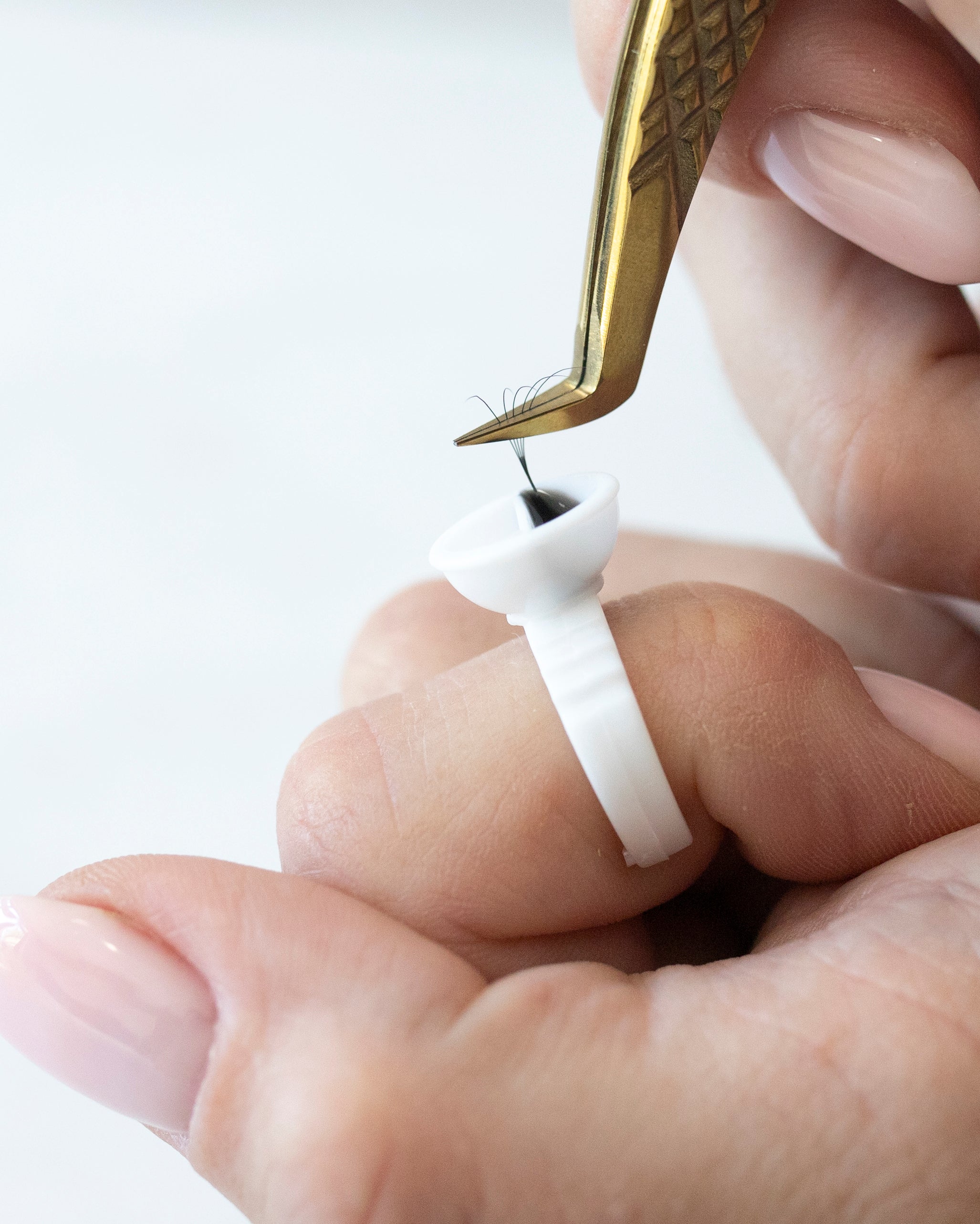 Volume Tweezers