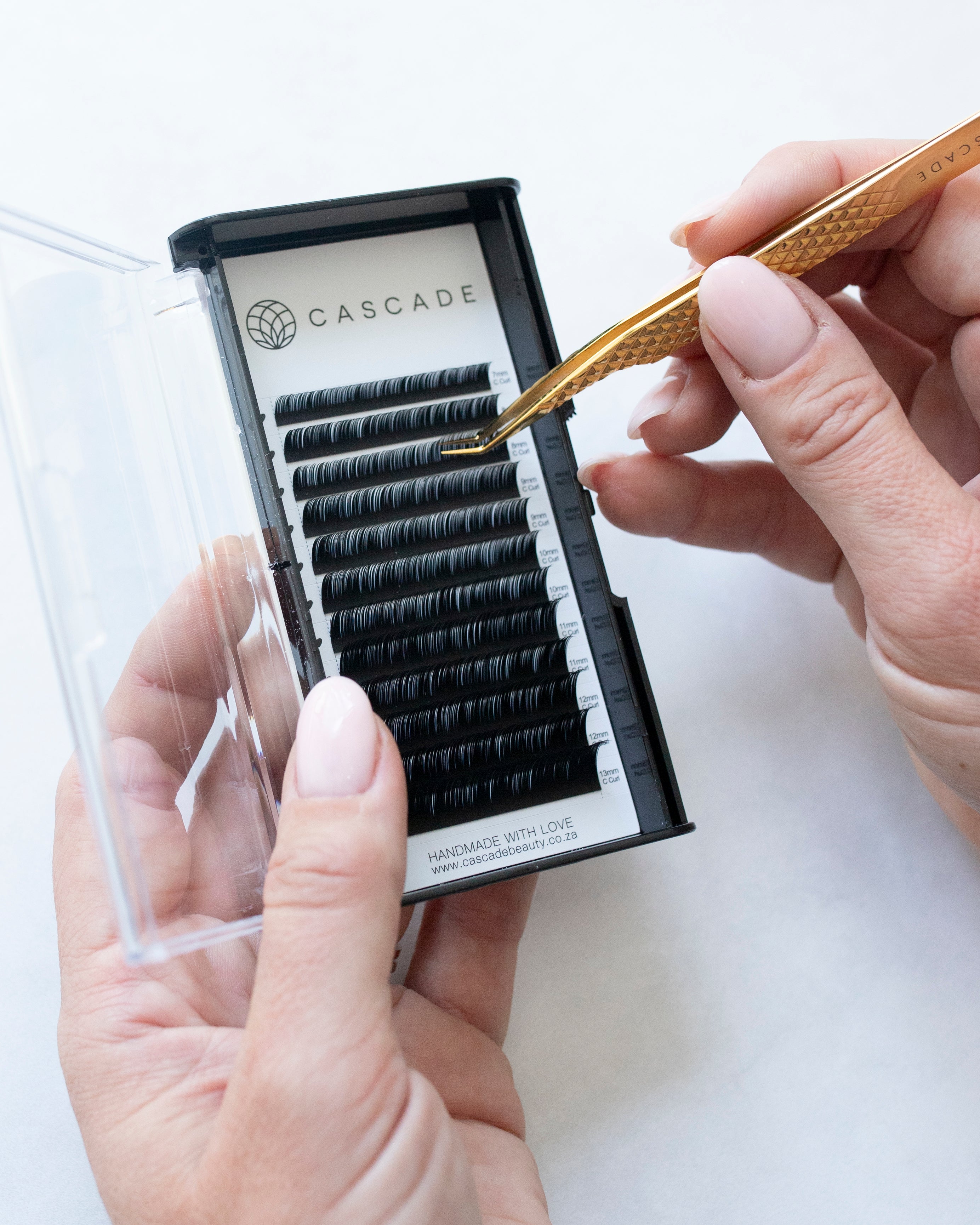 Classic Lash Trays (12 Rows)